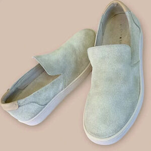 Lucky Brand Suede Leather Slip On Loafer Sneakers Women Size 8M Silver Cloud